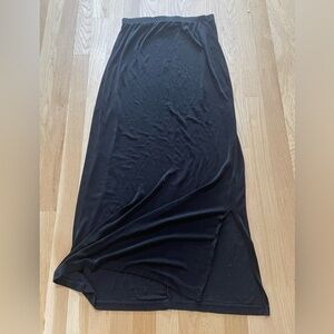 Black maxi skirt with slit